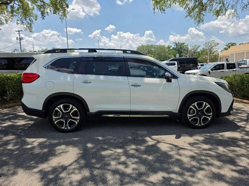 Used 2023 Subaru Ascent Touring AWD/4WD image 5