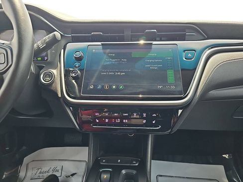 Used 2022 Chevrolet Bolt LT FWD image 20