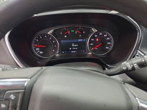 Used 2025 Chevrolet Blazer LT AWD/4WD image 7