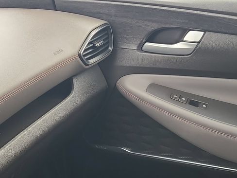 Used 2019 Hyundai Santa Fe FWD image 13