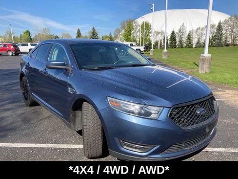 Used 2018 Ford Taurus SEL AWD/4WD image 2