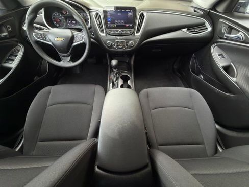 Used 2023 Chevrolet Malibu LS FWD image 10