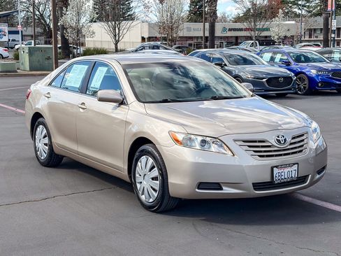 Used 2007 Toyota Camry LE image 5