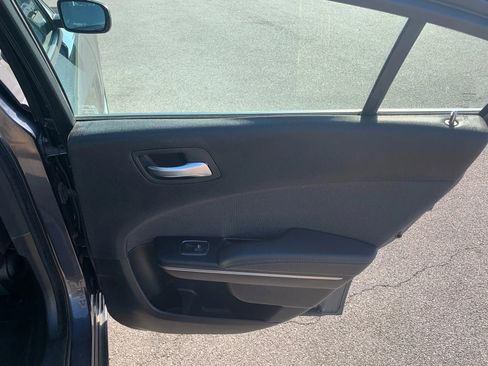 Used 2016 Dodge Charger SE image 26