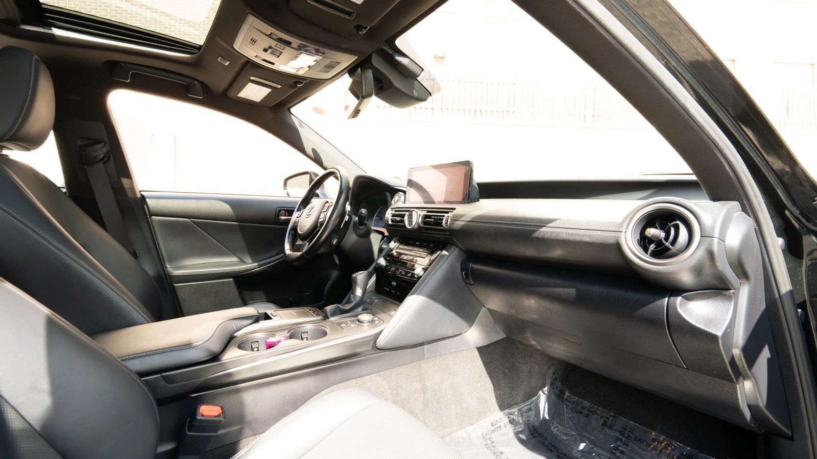 Used 2022 Lexus IS 300 AWD w/ Premium Package image 12
