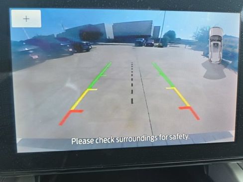 Used 2024 Ford Explorer XLT w/ Equipment Group 202A RWD image 12