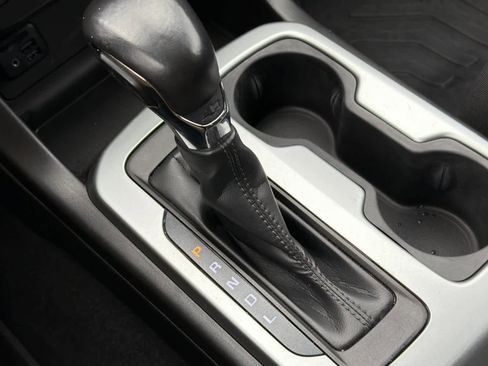 Used 2022 Chevrolet Colorado ZR2 image 21