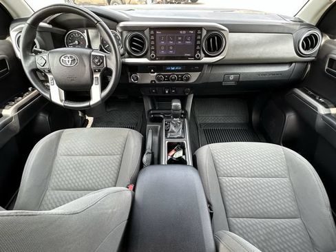 Used 2023 Toyota Tacoma SR5 RWD image 10