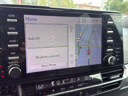 Used 2021 Toyota Sienna XSE w/ XSE Plus Package FWD image 38