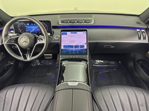 Used 2022 Mercedes-Benz S 500 4MATIC w/ AMG Line Package image 13