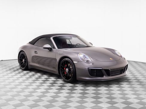 Used 2018 Porsche 911 Carrera GTS RWD image 6