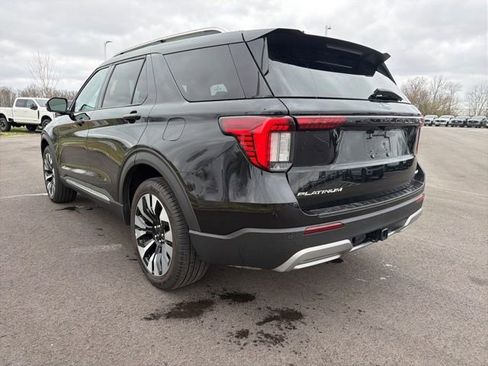 Used 2025 Ford Explorer Platinum w/ LUX Leather Package AWD/4WD image 15