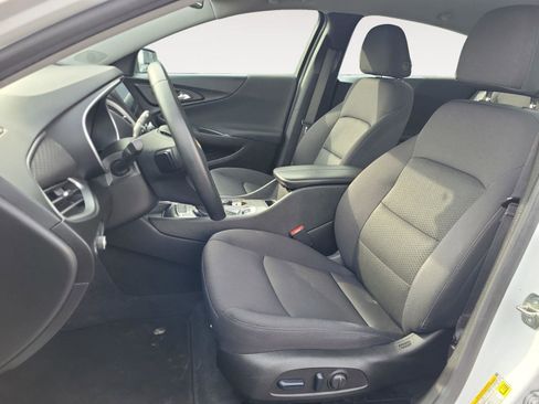 Used 2024 Chevrolet Malibu LT w/ Sport Edition image 10