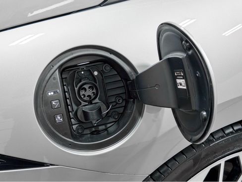 Used 2023 Hyundai Ioniq 6 SEL w/ Cargo Package image 5