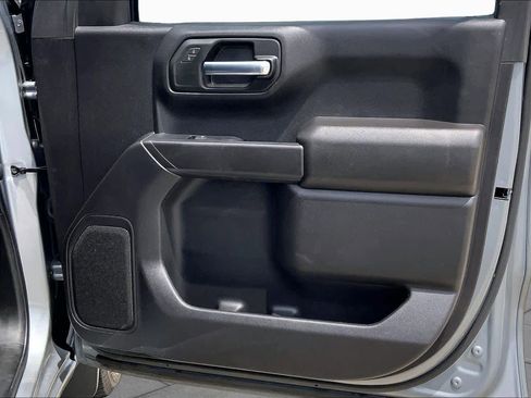 Used 2023 Chevrolet Silverado 1500 Custom RWD image 22