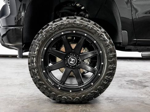 Used 2023 Chevrolet Silverado 1500 RST image 11