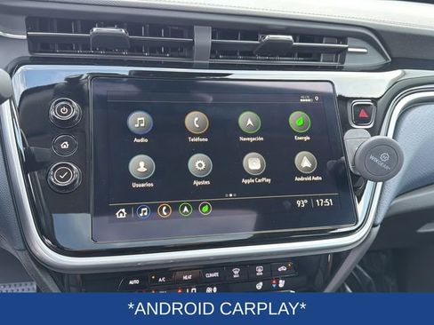 Used 2023 Chevrolet Bolt EUV Premier w/ Sun & Sound Package FWD image 10