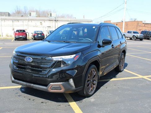 Used 2025 Subaru Forester Sport w/ Popular Package #1 image 2