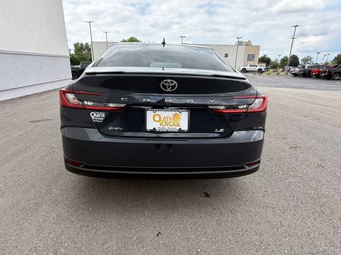 Certified 2025 Toyota Camry LE w/ Convenience Package FWD image 17