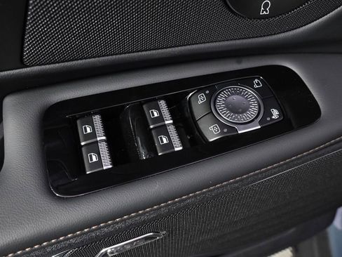 New 2026 Lincoln Nautilus Reserve AWD/4WD image 23