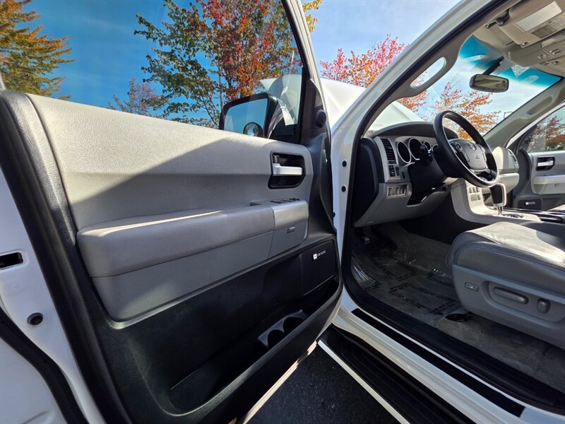 Used 2008 Toyota Sequoia Limited AWD/4WD image 47