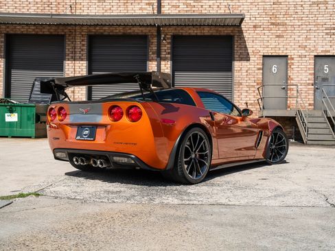 Used 2009 Chevrolet Corvette Z06 w/ Preferred Equipment Group RWD image 3