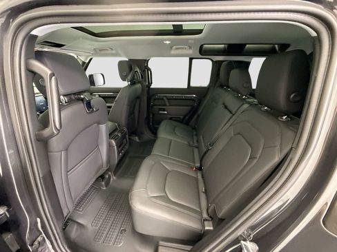 Certified 2025 Land Rover Defender 110 S image 20