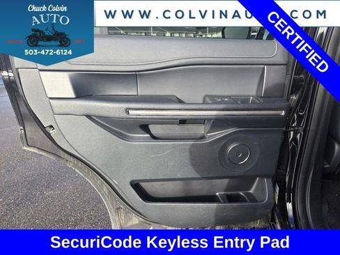 Used 2024 Ford Expedition XLT image 8
