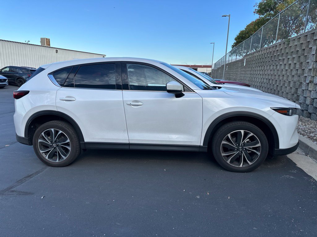 Certified 2023 MAZDA CX-5 AWD 2.5 S w/ Premium Plus Pkg image 4