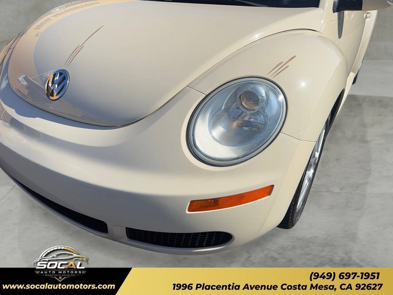 Used 2010 Volkswagen Beetle Convertible FWD image 30