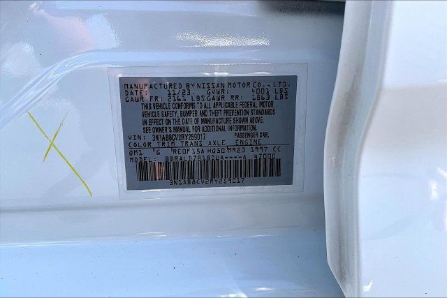 Used 2024 Nissan Sentra SV FWD image 18