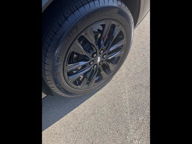 Certified 2025 Cadillac XT6 Sport w/ Technology Package AWD/4WD image 9