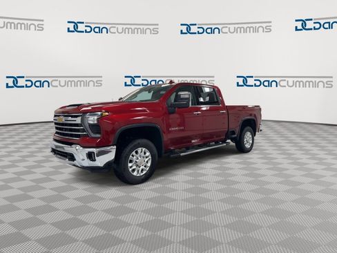 Used 2026 Chevrolet Silverado 2500 LTZ AWD/4WD image 4