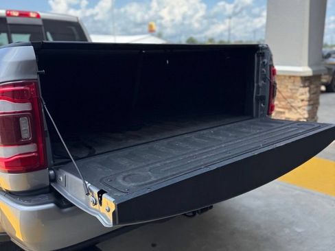 Used 2024 RAM 3500 Laramie w/ Sport Appearance Package AWD/4WD image 7
