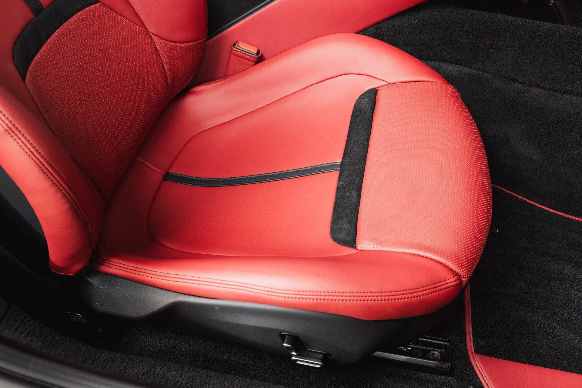 Certified 2024 Ferrari Roma Spider RWD image 73
