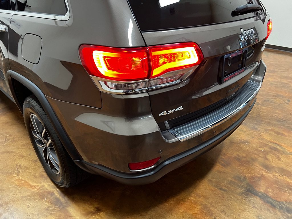 Used 2019 Jeep Grand Cherokee Limited AWD/4WD image 50