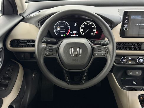 New 2027 Honda HR-V LX image 4