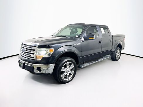 Used 2014 Ford F150 Lariat w/ Equipment Group 502A Luxury AWD/4WD image 3