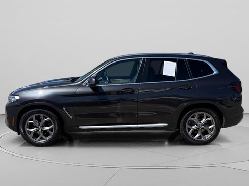 Used 2023 BMW X3 xDrive30i w/ Premium Package w/ZPA AWD/4WD image 2