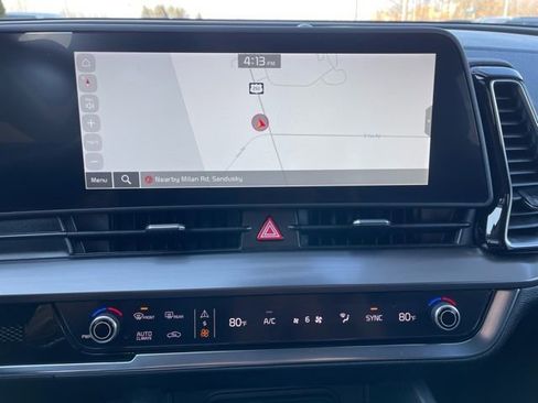 Certified 2023 Kia Sportage EX image 15