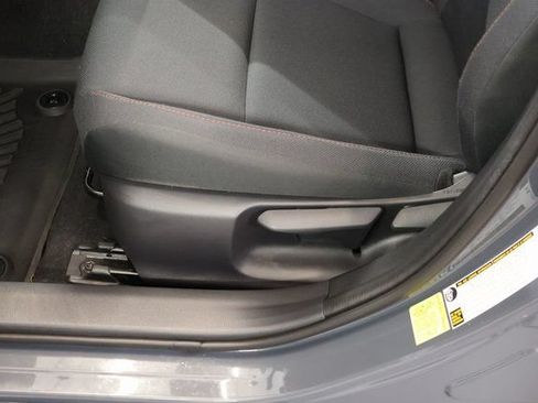 Used 2024 Toyota Prius Prime FWD image 13
