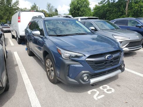 Used 2023 Subaru Outback Touring XT AWD/4WD image 3