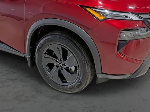 New 2026 Nissan Rogue SV w/ Cold Weather Package AWD/4WD image 15