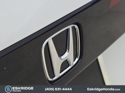 Certified 2025 Honda Accord LX image 11