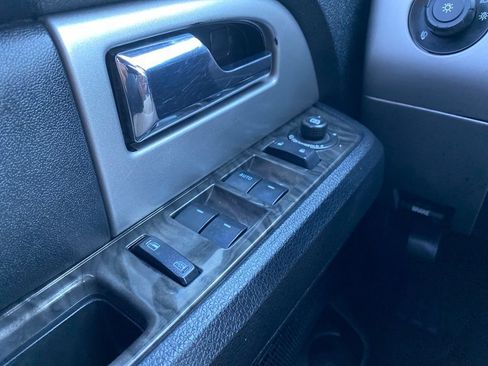 Used 2016 Ford Expedition EL Limited RWD image 37