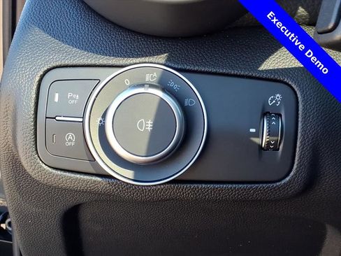 New 2025 Alfa Romeo Giulia w/ Veloce Package Rwd image 17