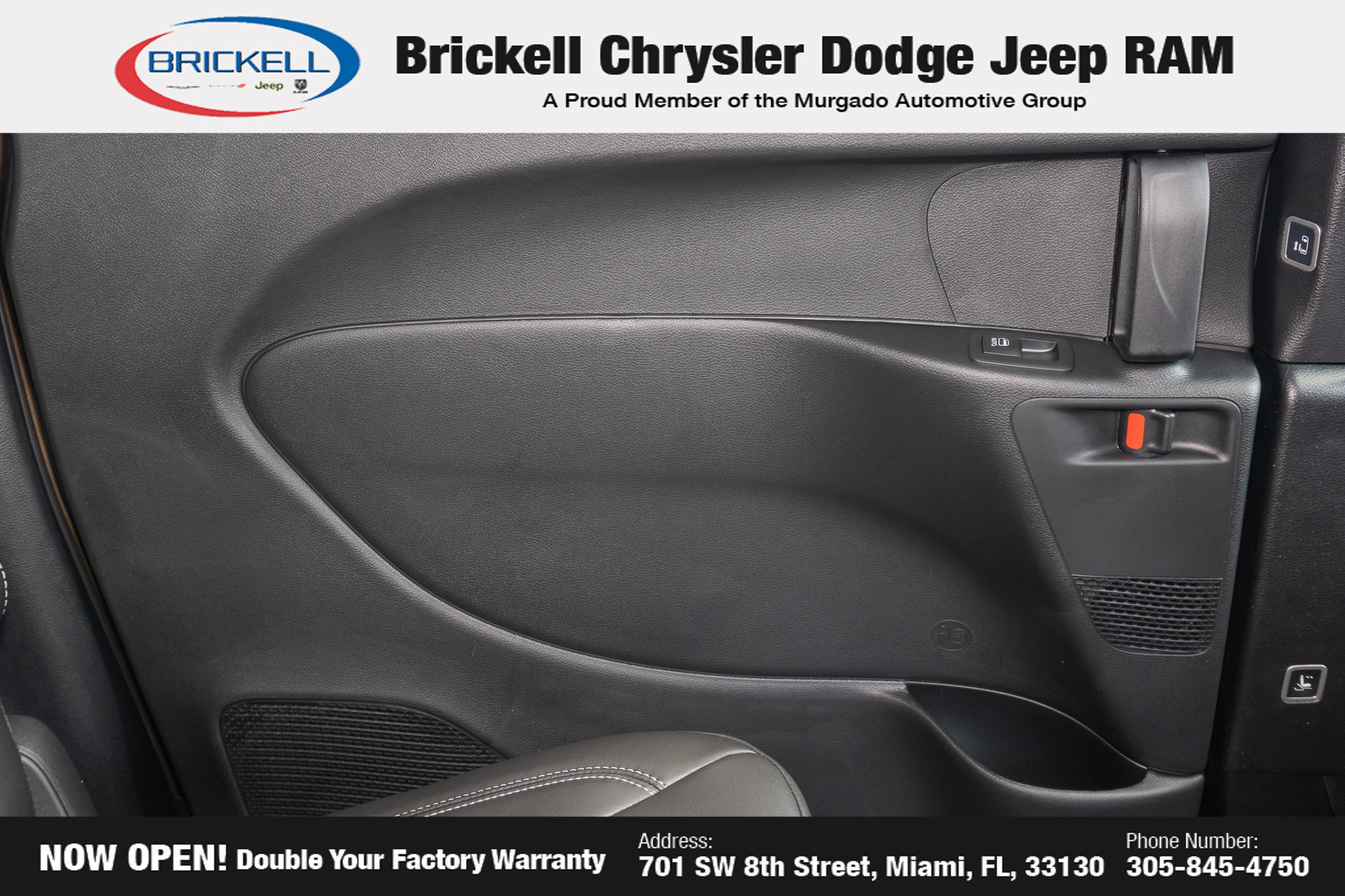 New 2027 Chrysler Pacifica Select FWD image 15