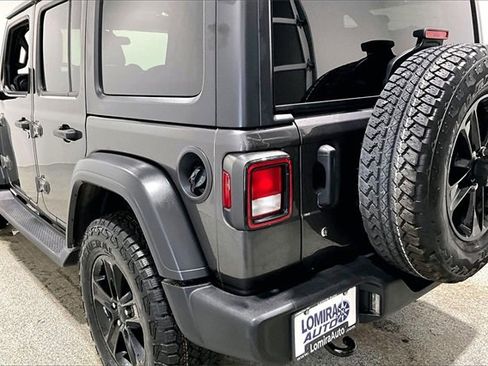Used 2020 Jeep Wrangler Unlimited Sport image 38
