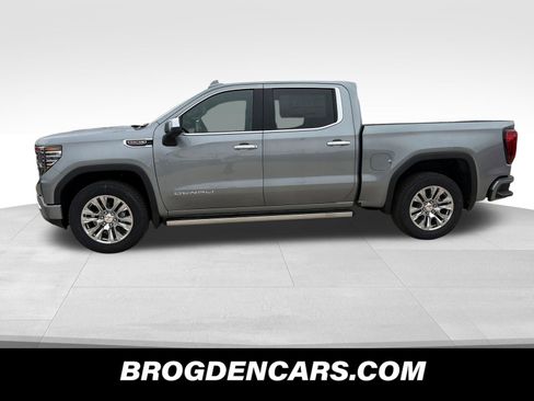 New 2026 GMC Sierra 1500 Denali w/ Technology Package AWD/4WD image 5