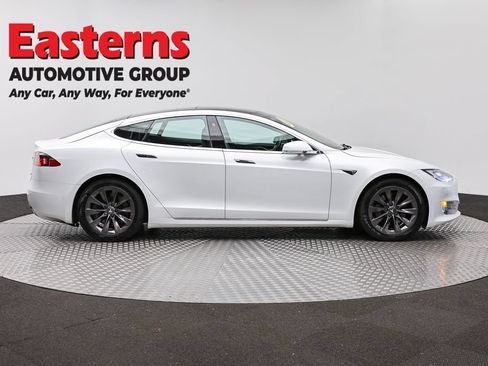 Used 2018 Tesla Model S 100D AWD/4WD image 4